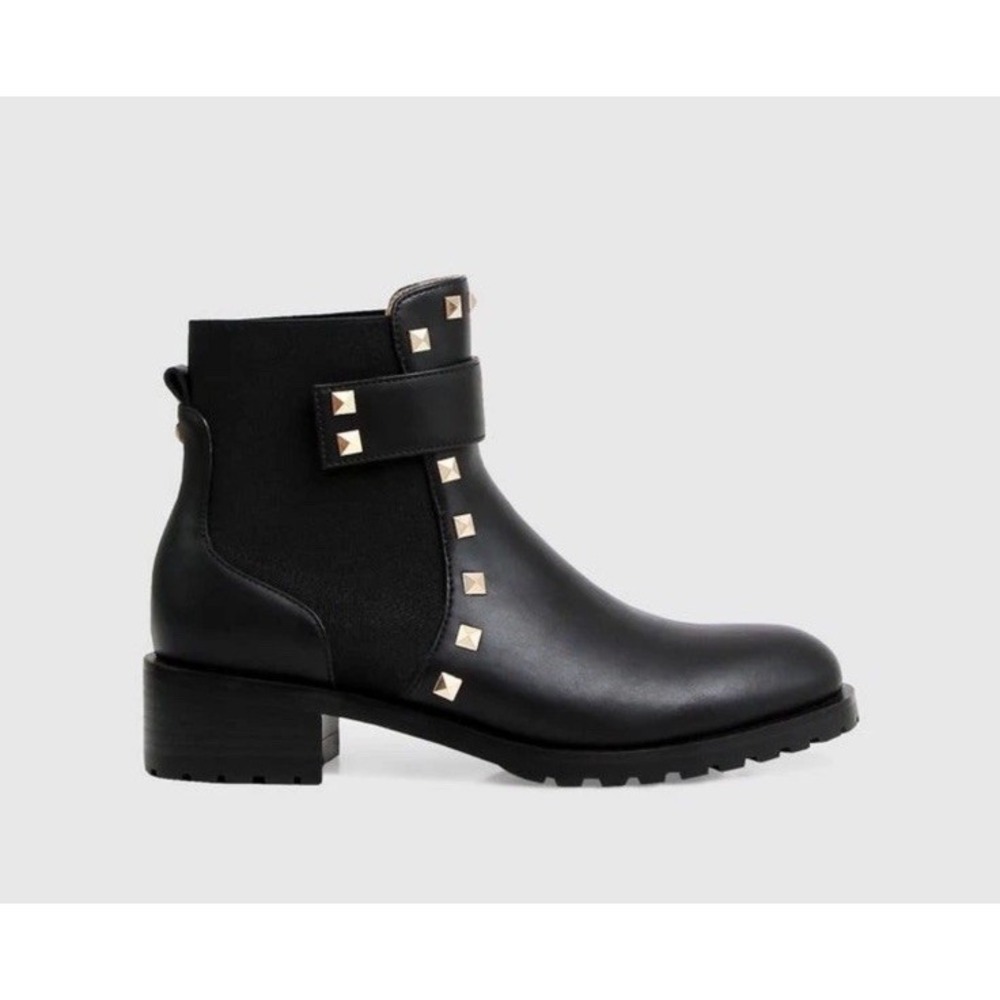 NWT Belle And Bloom City Lights Leather Ankle Boot - Black - Size 10